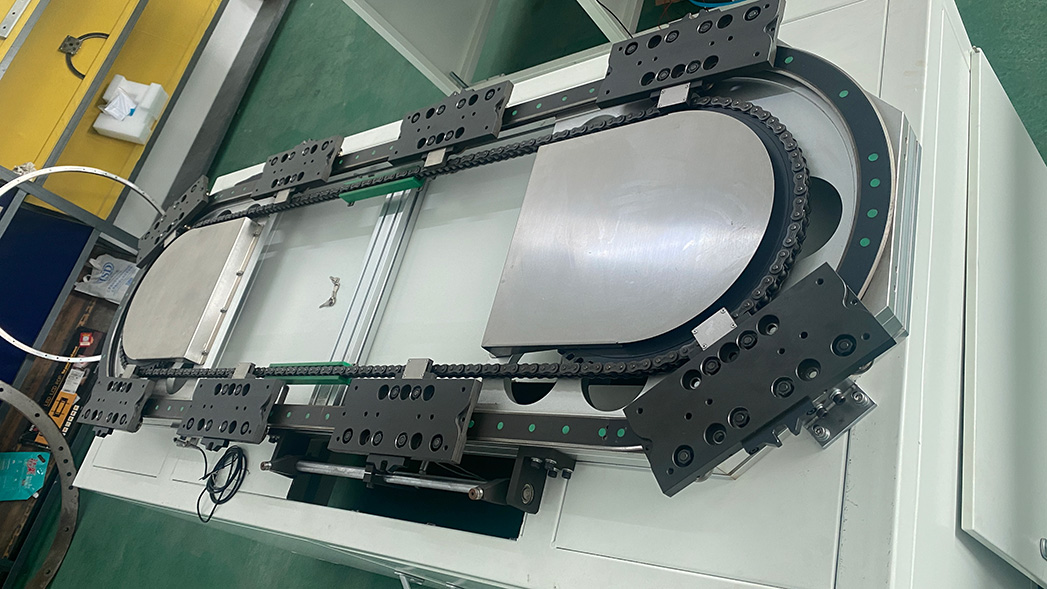Precision Curved Guides with Elliptical Chain Synchronization | ZhenJi Automation