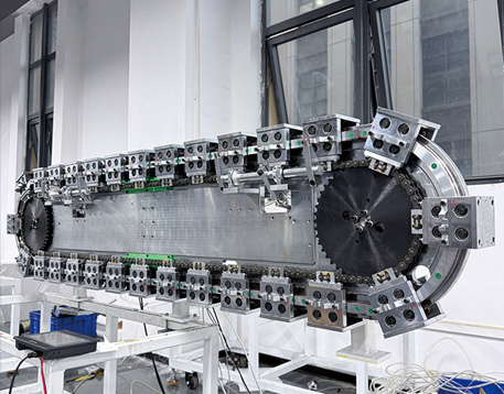 Customized circular guide rail conveyor system for fan cooling component assembly line