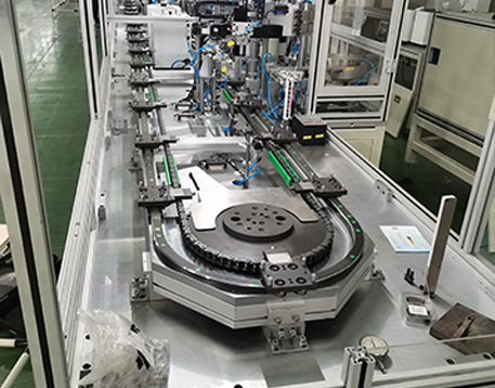 Precision circular guide rail conveyor system integrated into 3C electronics assembly equipment